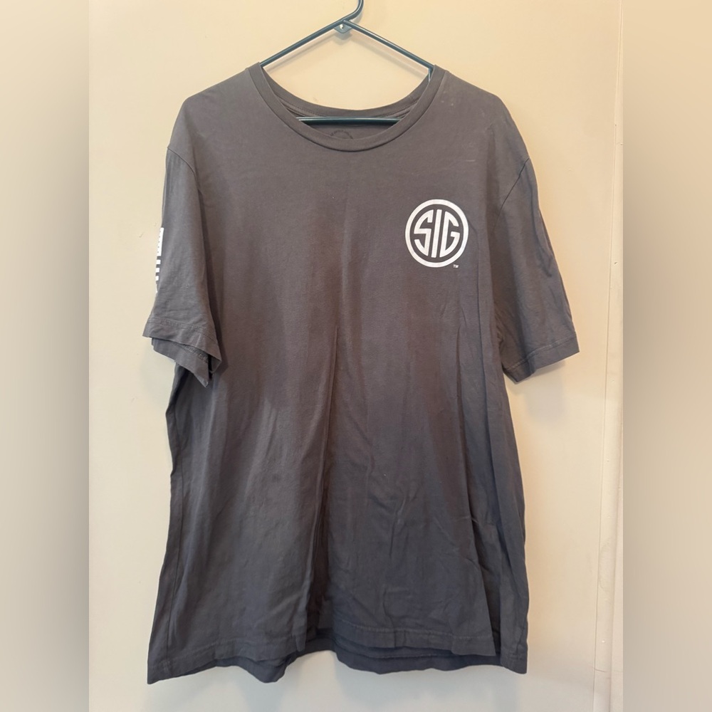 SIG Grey Men's Short Sleeve Tee Size XXL